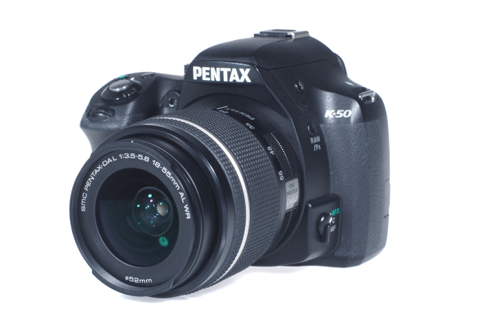 Pentax K-50 + DA 18-55mm 3,5-5,6 AL WR - gebraucht