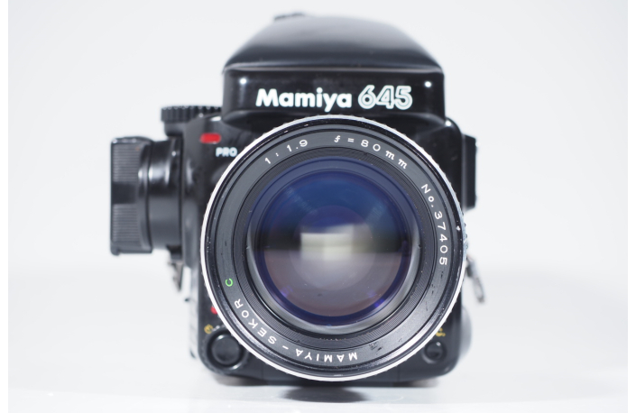 Mamiya 645 Pro+ 80mm 1,9 Sekor C + AE-Prisma - gebraucht -